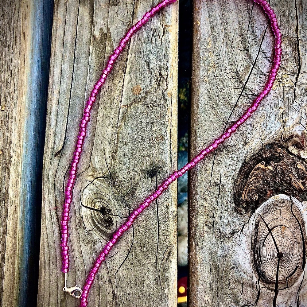 Custom Fuchsia Hand Dyed Bead Mask Leash